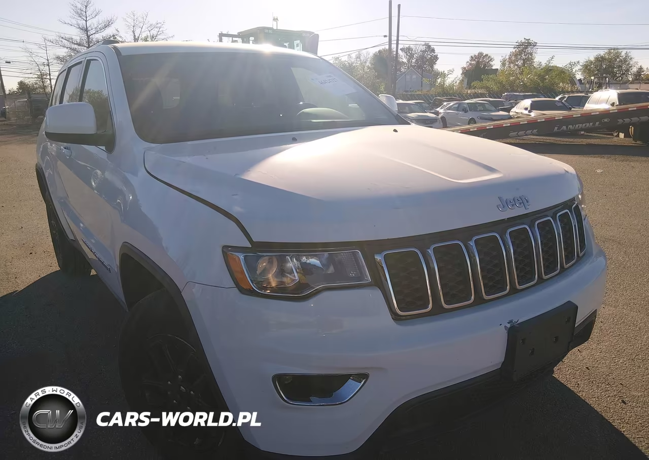 2020 Jeep Grand Cherokee Laredo E 4X4 VIN:1C4RJFAG9LC336848 - 1