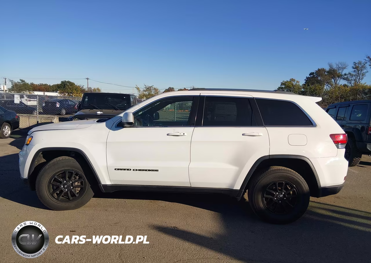 2020 Jeep Grand Cherokee Laredo E 4X4 VIN:1C4RJFAG9LC336848 - 15