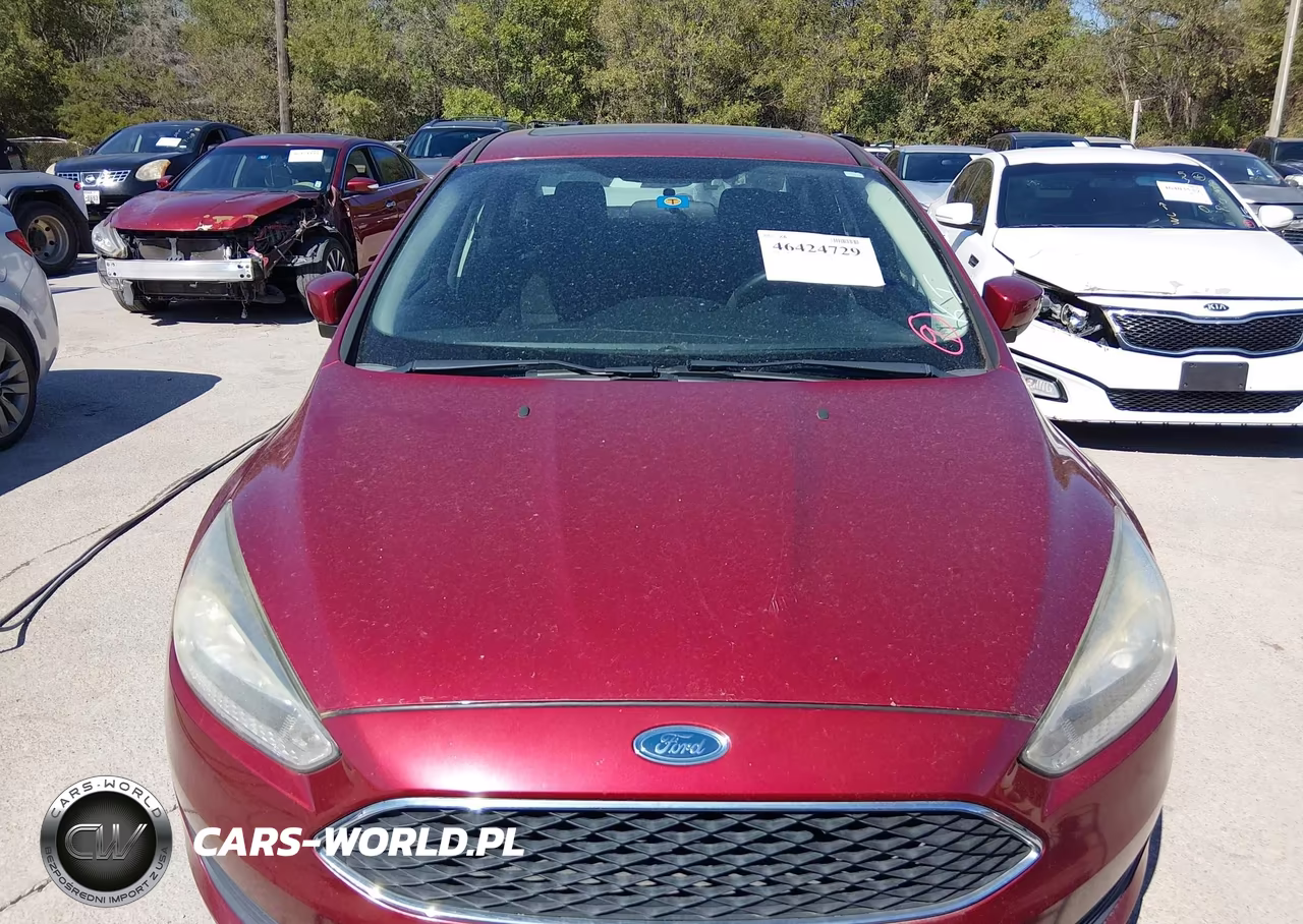 2015 Ford Focus Se VIN:1FADP3F27FL324888 - 6
