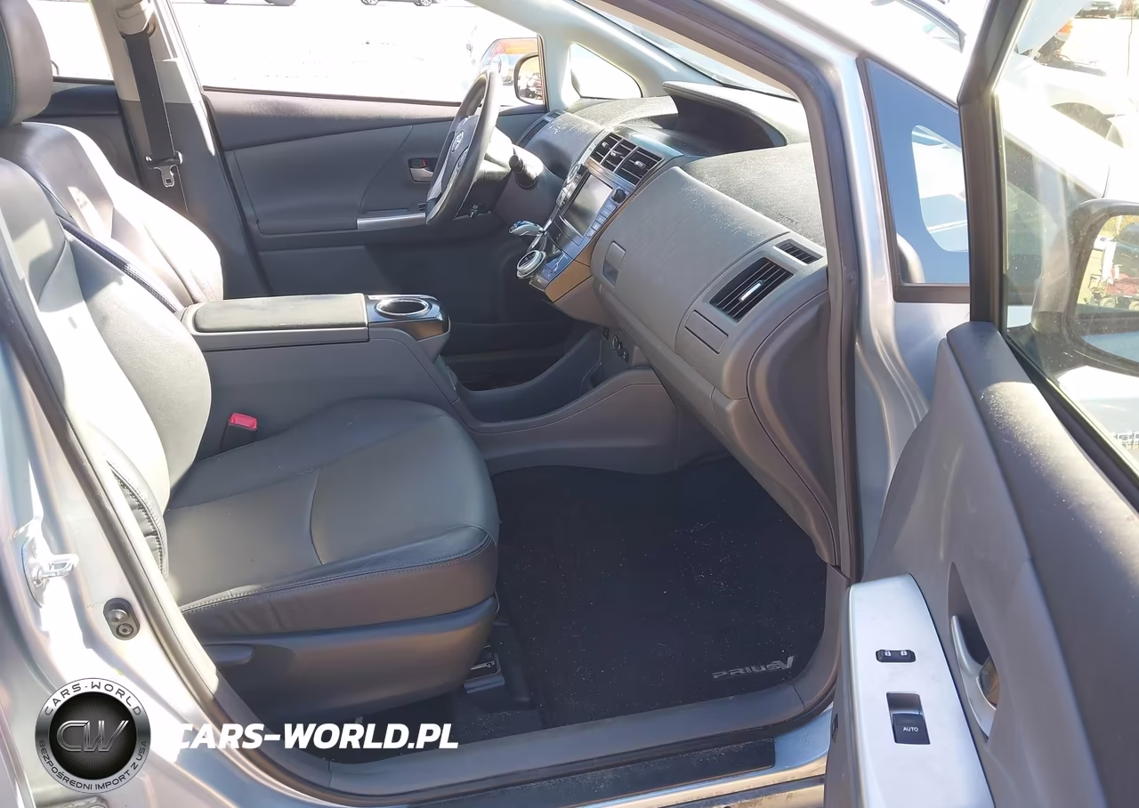 2012 Toyota Prius V Five VIN:JTDZN3EU1C3094897 - 5