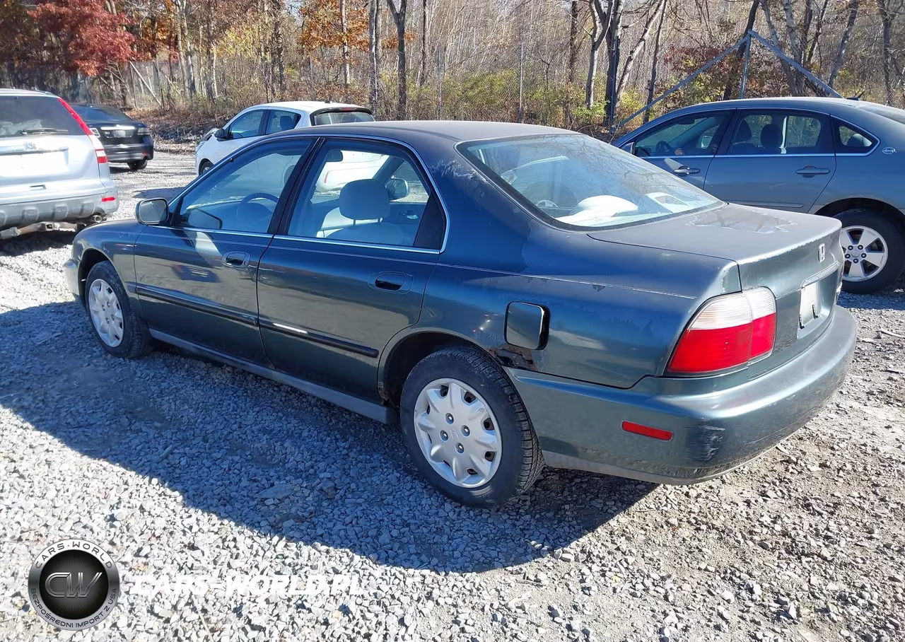 1997 Honda Accord Lx VIN:1HGCD5638VA073331 - 3