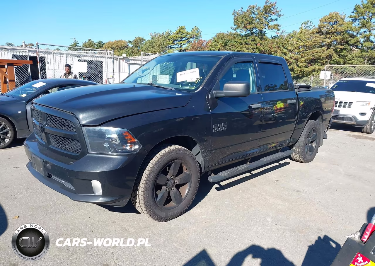 2018 Ram 1500 Express 4X4 5'7 Box VIN:1C6RR7KG9JS258658 - 2