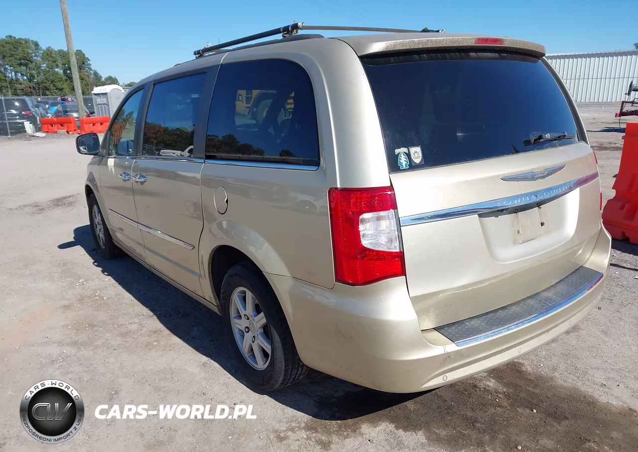 2012 Chrysler Town & Country Touring VIN:2C4RC1BG3CR117757 - 3