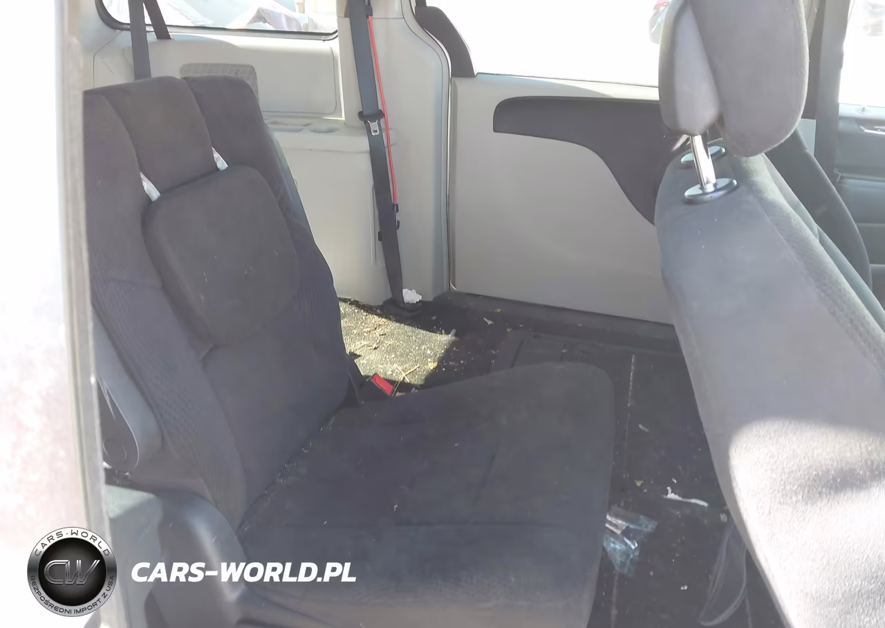 2012 Chrysler Town & Country Touring VIN:2C4RC1BG3CR117757 - 8