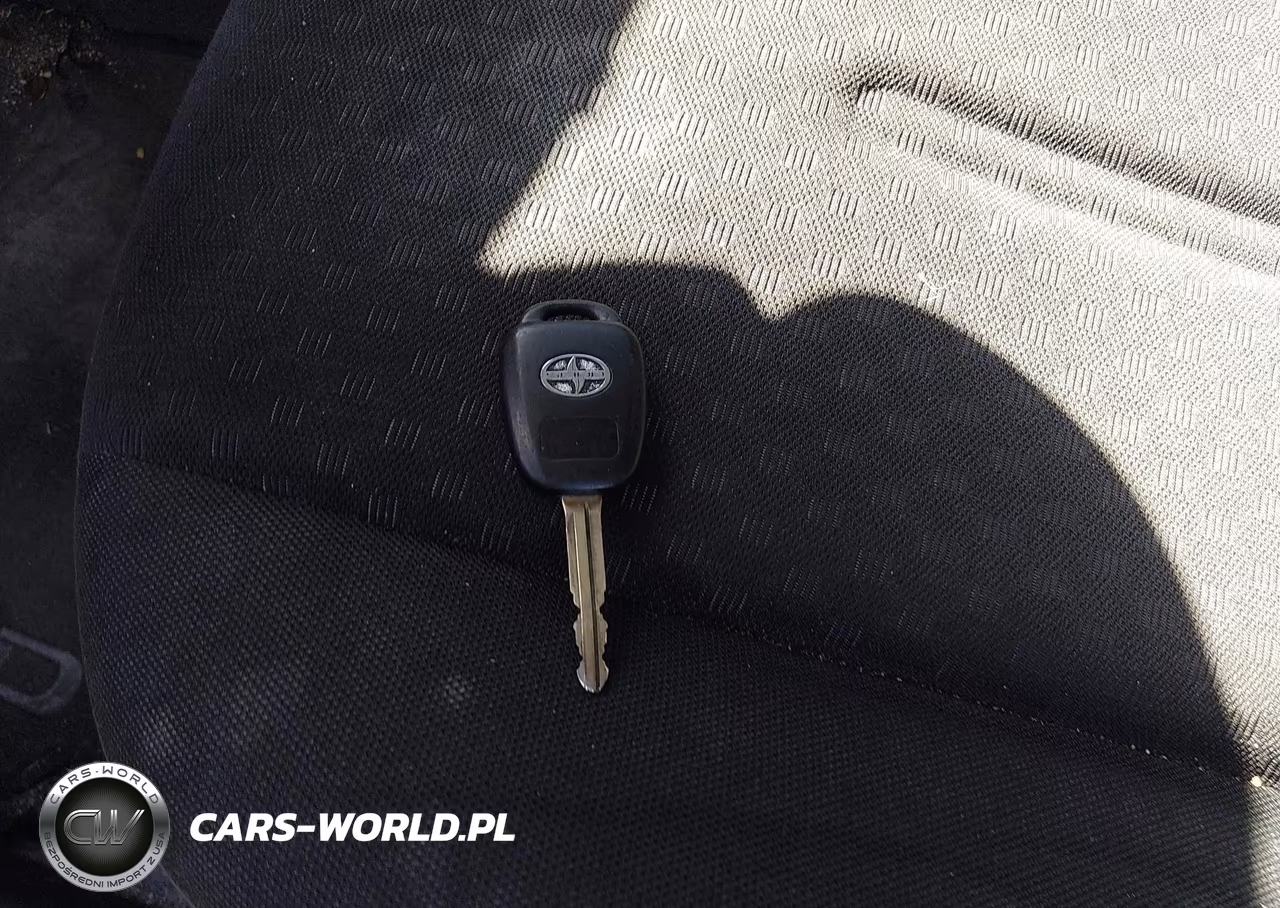 2013 Scion Xd VIN:JTKKUPB49D1039104 - 11