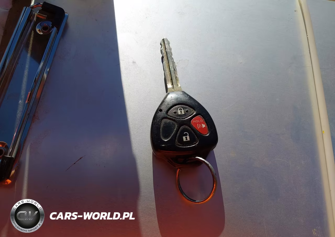 2008 Toyota Yaris VIN:JTDJT923585200202 - 11