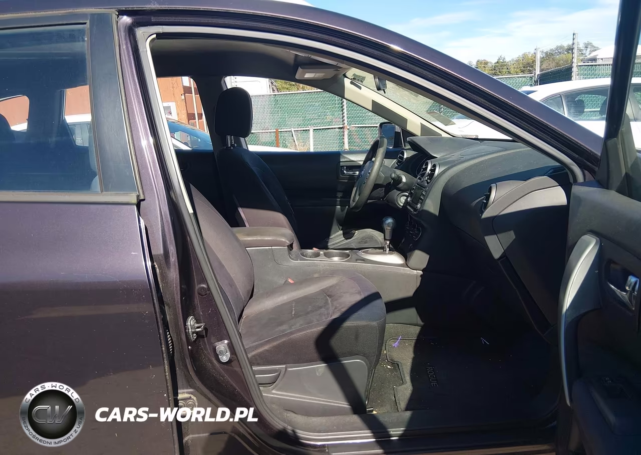2015 Nissan Rogue Select S VIN:JN8AS5MV7FW768926 - 5