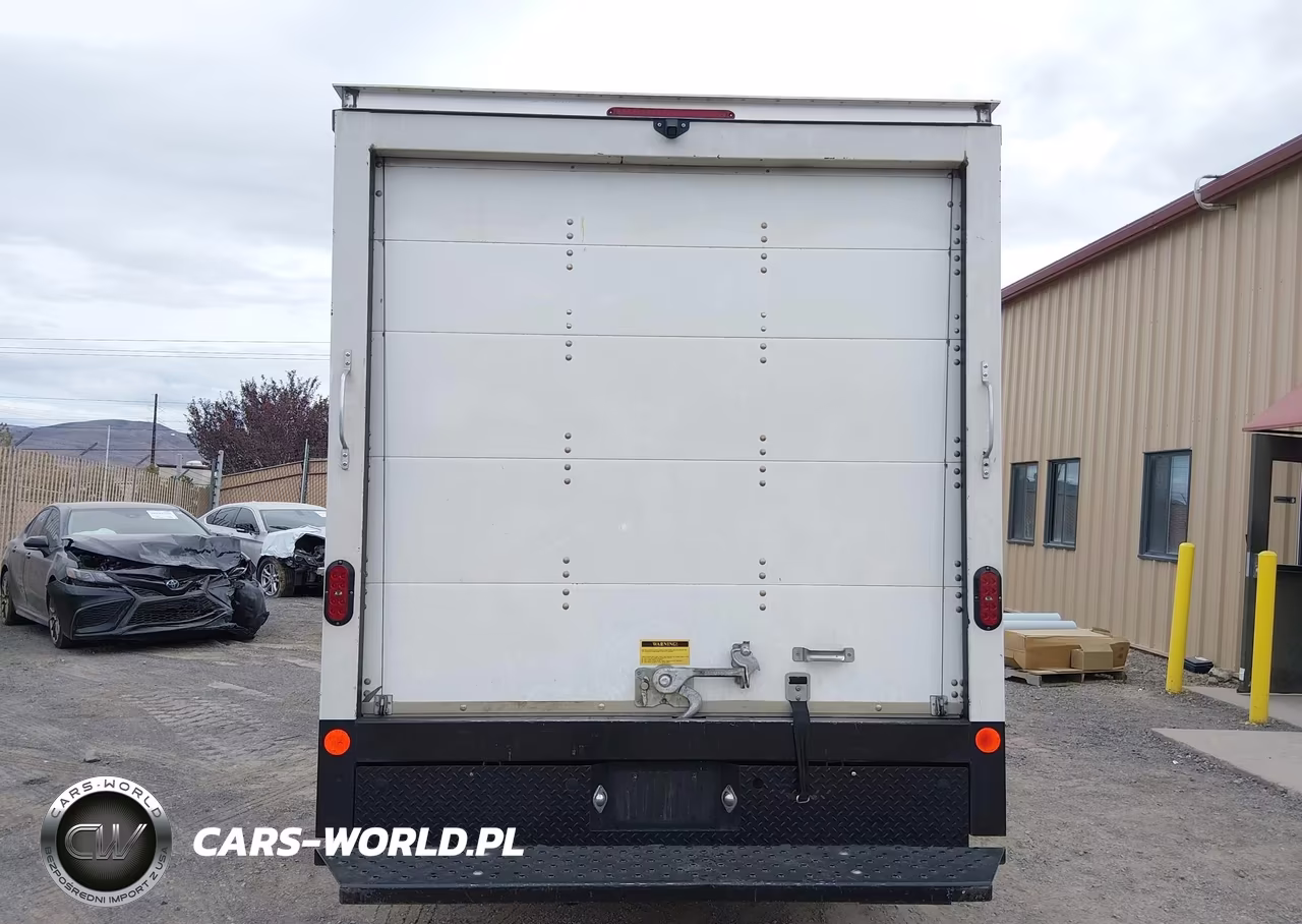 2019 Chevrolet Express Cutaway 4500 VIN:1GB0GRFP2K1371179 - 20