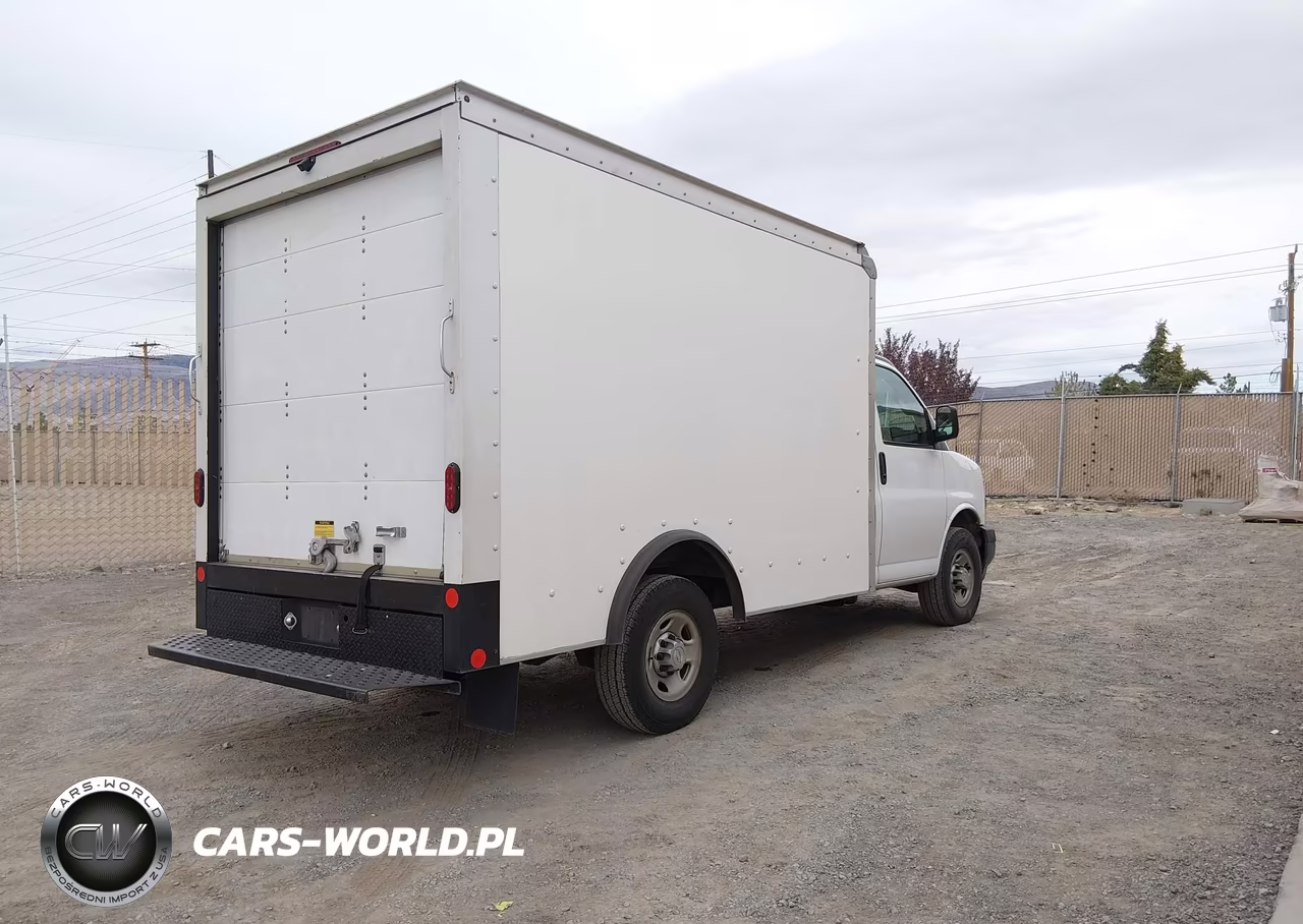 2019 Chevrolet Express Cutaway 4500 VIN:1GB0GRFP2K1371179 - 4