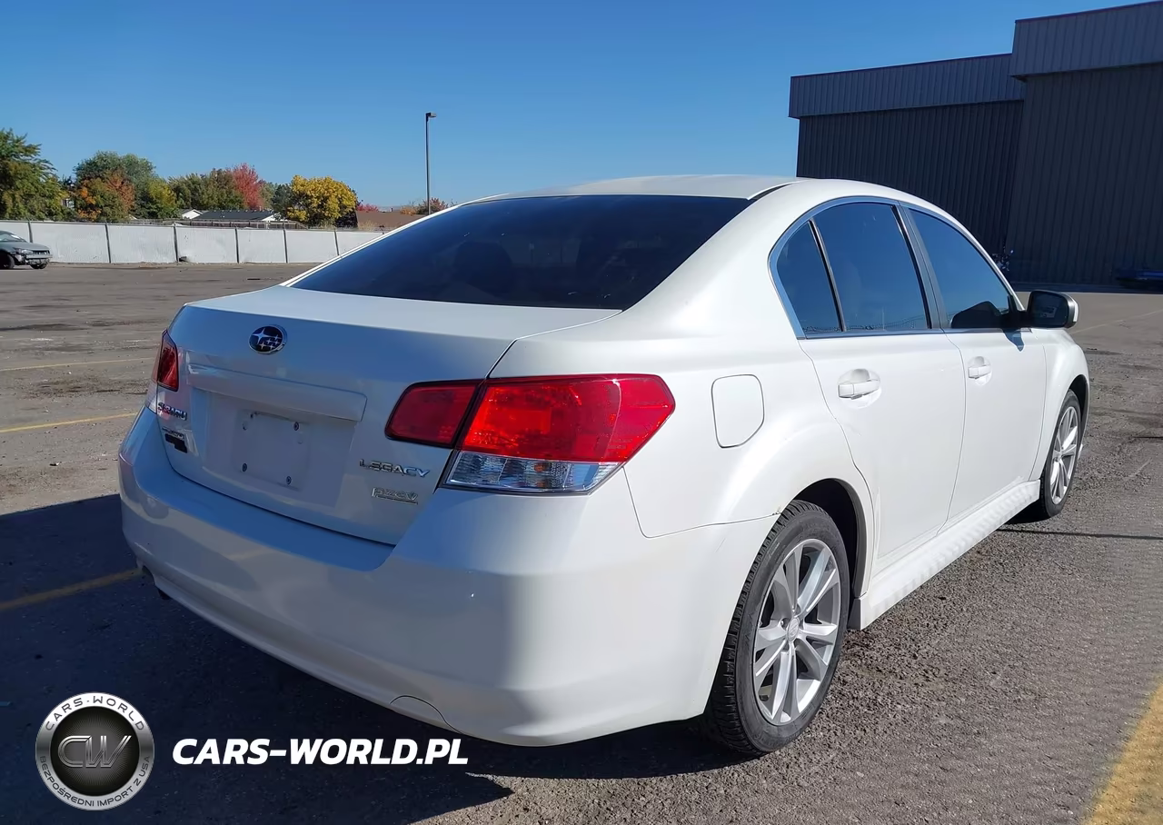 2013 Subaru Legacy 2.5I Premium VIN:4S3BMBC66D3027460 - 4