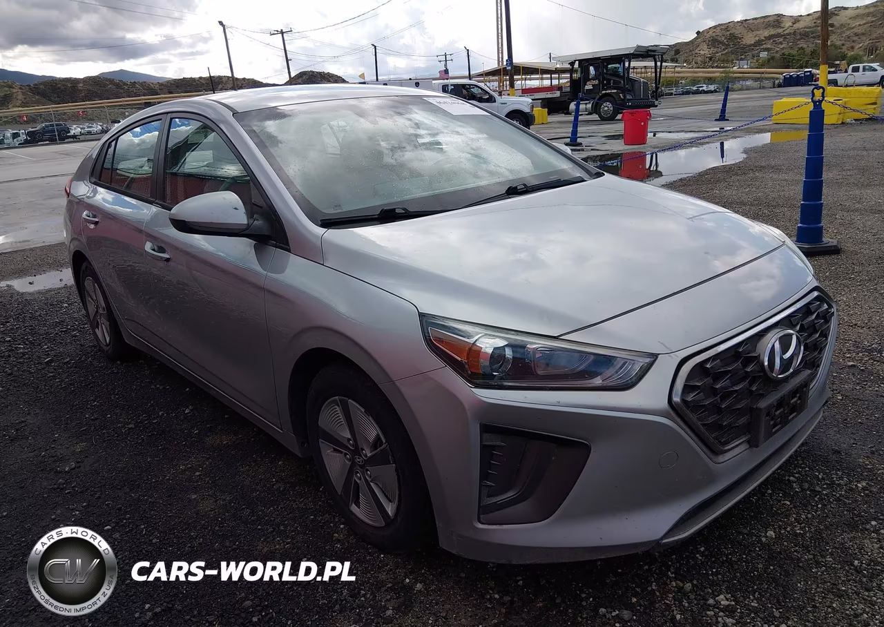2021 Hyundai Ioniq Hybrid Blue VIN:KMHC65LC0MU250444 - 1