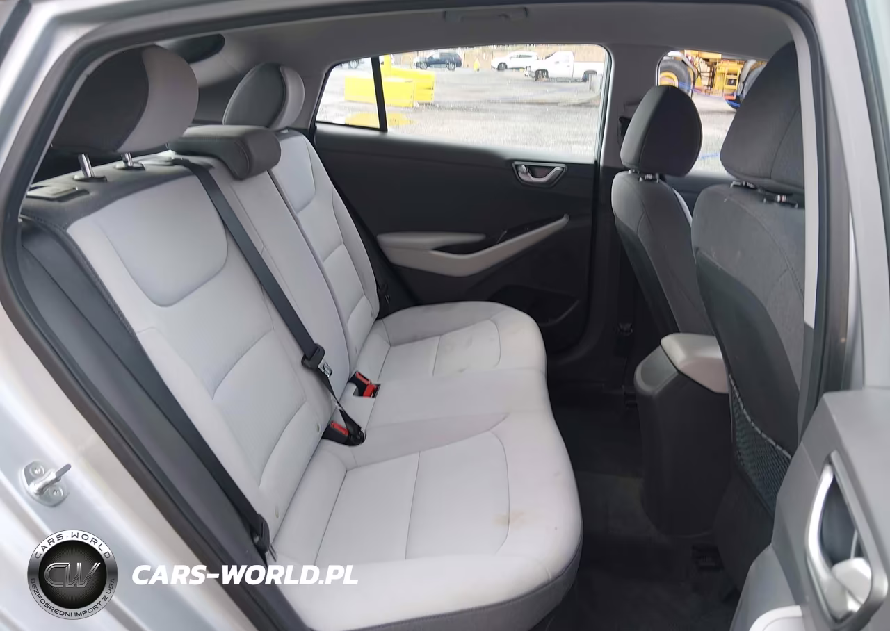 2021 Hyundai Ioniq Hybrid Blue VIN:KMHC65LC0MU250444 - 8
