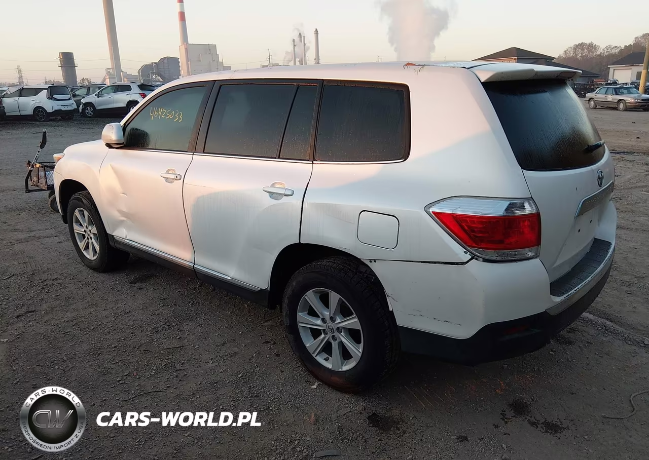 2013 Toyota Highlander VIN:5TDZA3EH2DS037784 - 3
