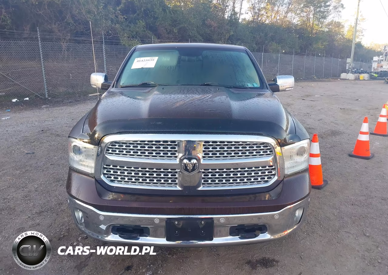 2015 Ram 1500 Laramie VIN:1C6RR7JT5FS599786 - 12