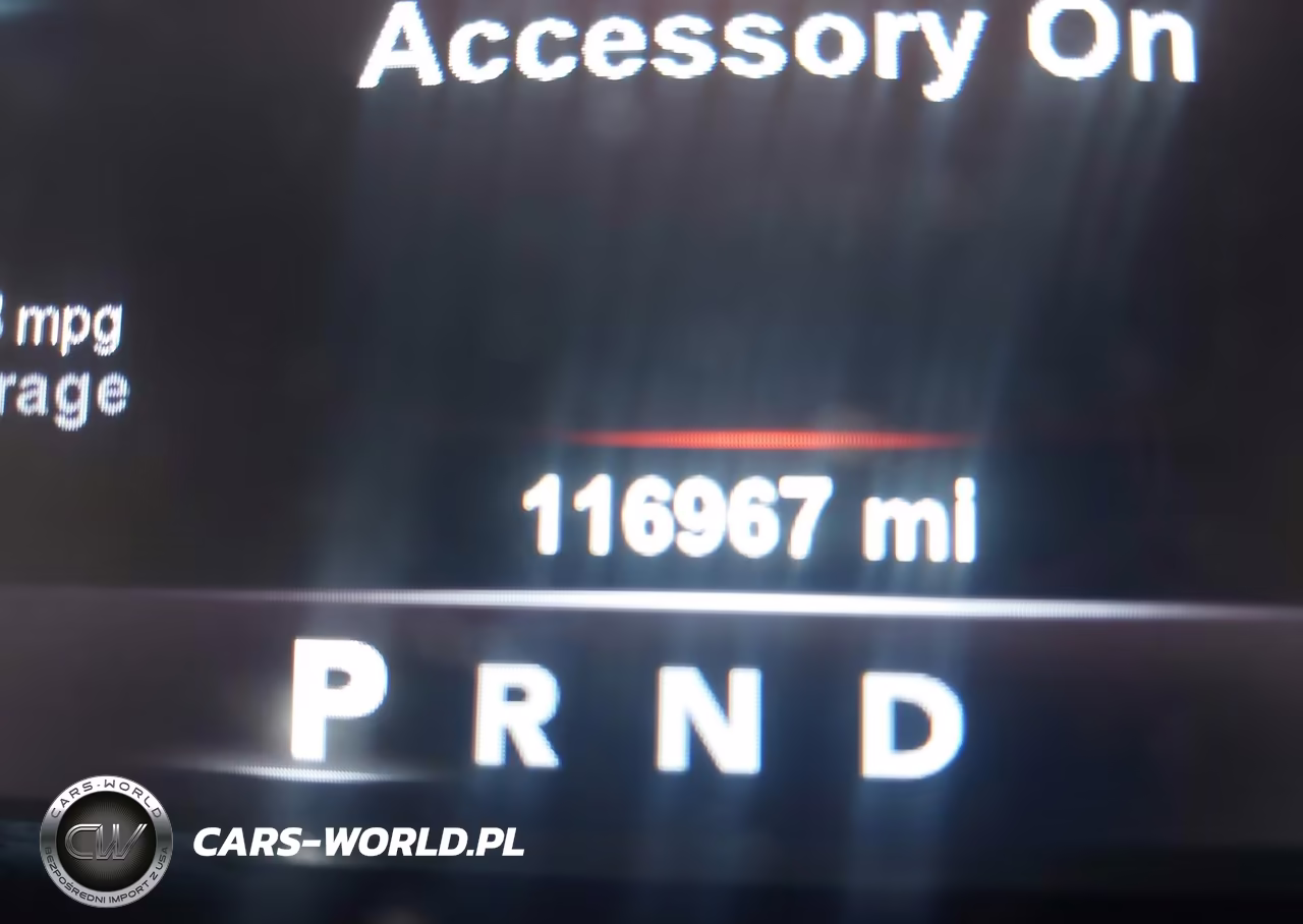 2015 Ram 1500 Laramie VIN:1C6RR7JT5FS599786 - 15