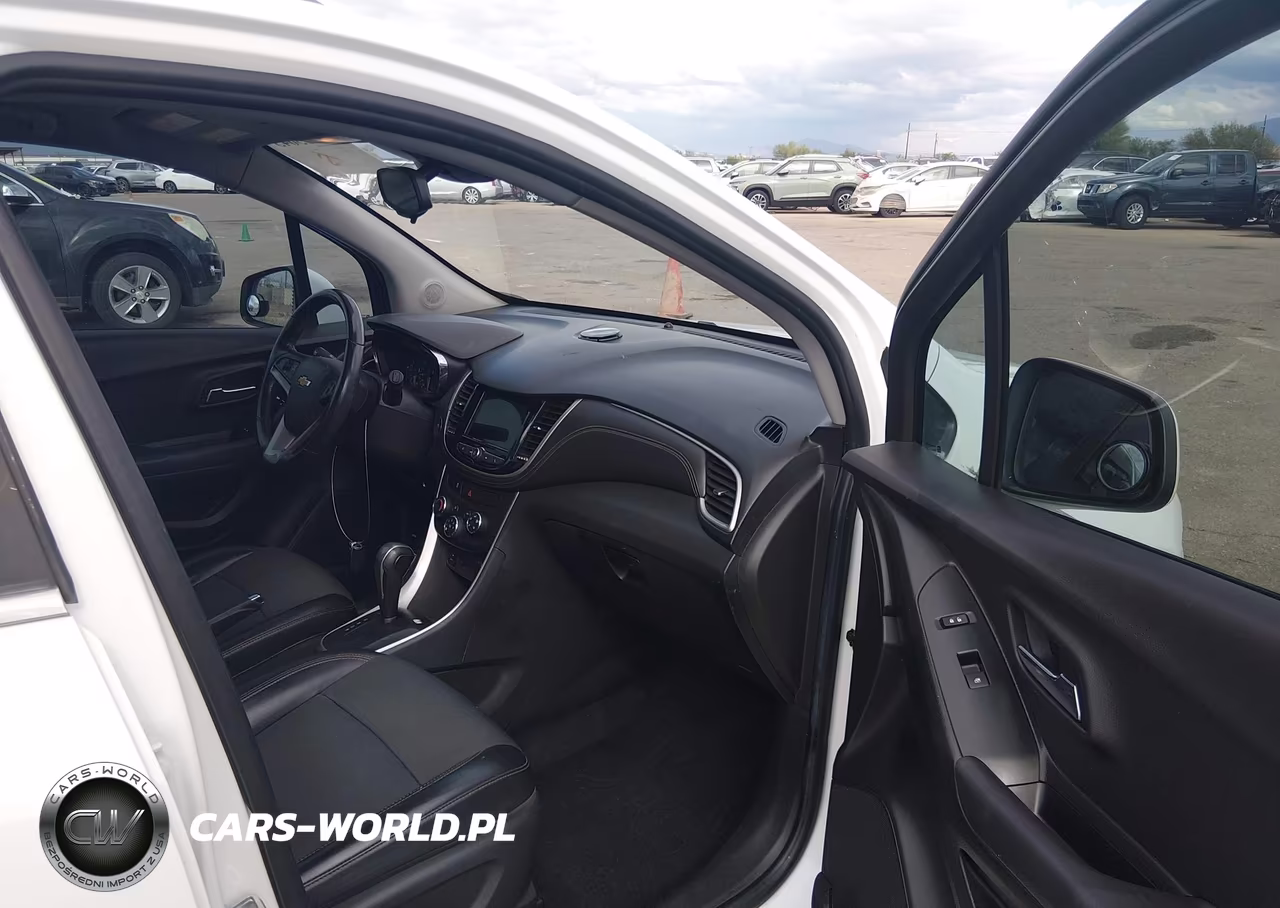 2019 Chevrolet Trax Lt VIN:KL7CJLSB3KB750233 - 5