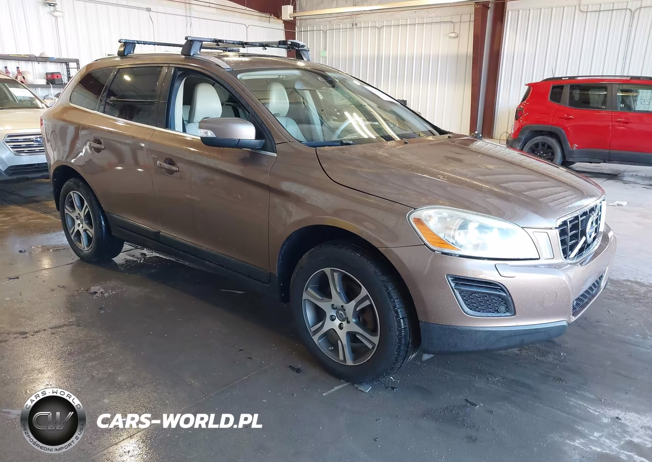 2011 Volvo Xc60 T6-T6 R-Design VIN:YV4902DZ2B2177259 - 1