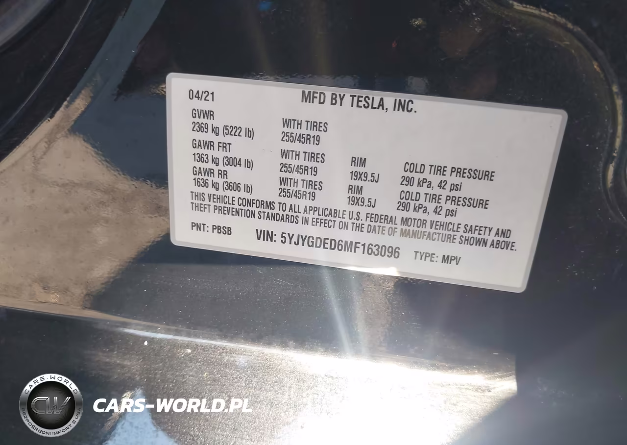 2021 Tesla Model Y Standard Range Rear-Wheel Drive VIN:5YJYGDED6MF163096 - 9