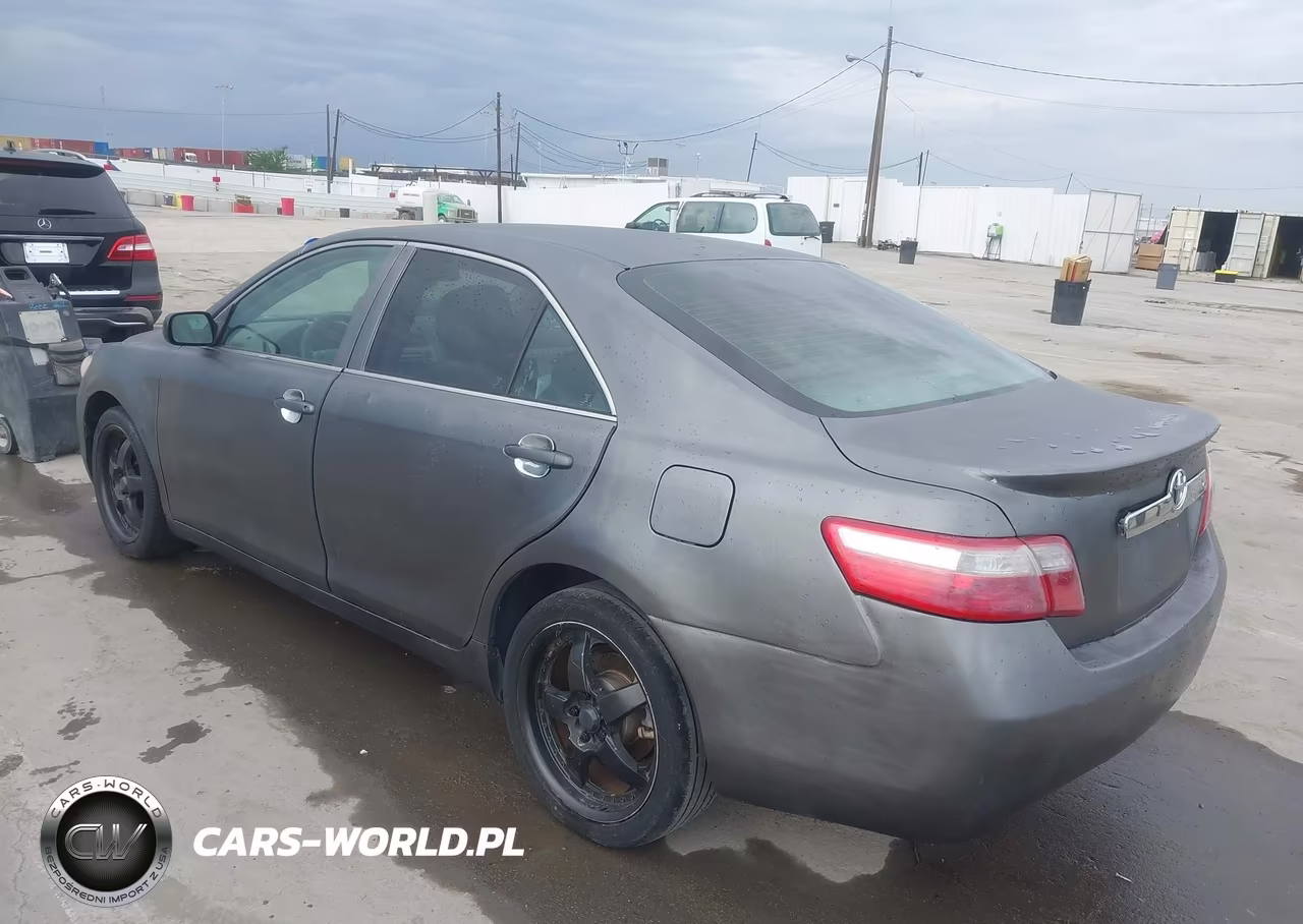 2007 Toyota Camry Le VIN:4T1BE46K47U521456 - 3