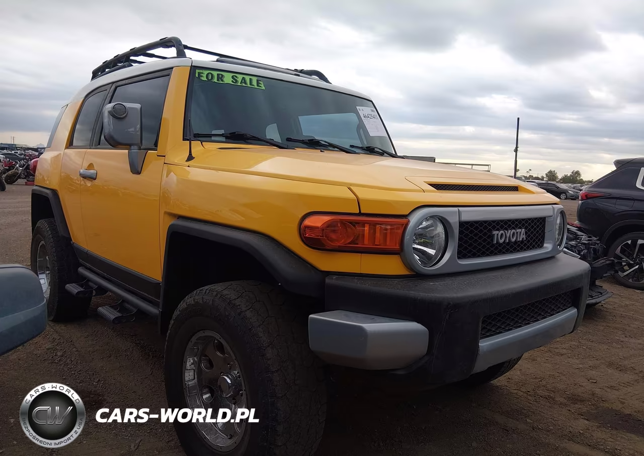 TOYOTA FJ CRUISER VIN:JTEBU11F470048774 - 1