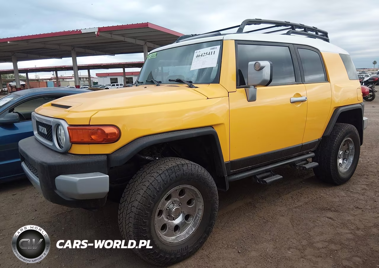 TOYOTA FJ CRUISER VIN:JTEBU11F470048774 - 2