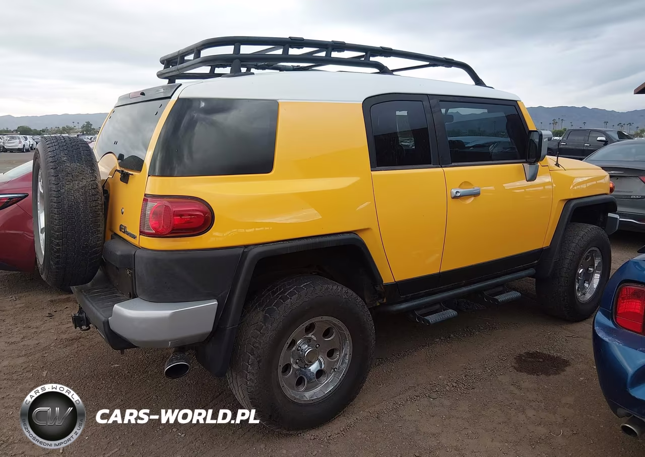 TOYOTA FJ CRUISER VIN:JTEBU11F470048774 - 4