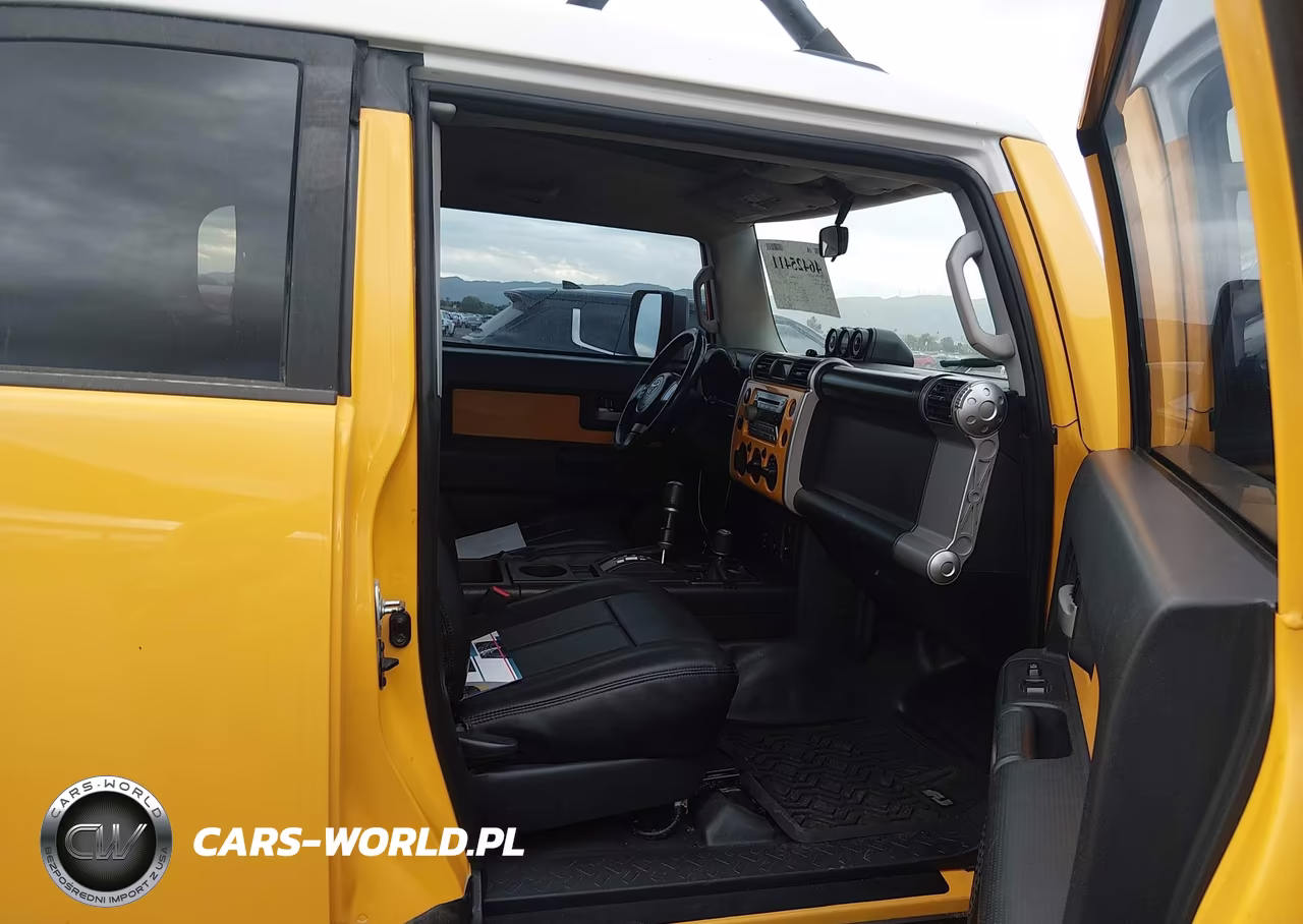 TOYOTA FJ CRUISER VIN:JTEBU11F470048774 - 5
