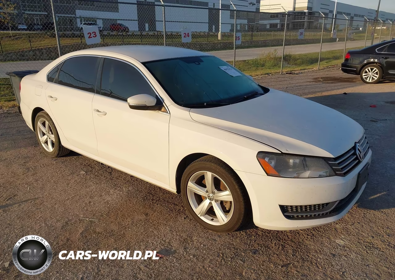 2014 Volkswagen Passat 1.8T Se VIN:1VWBS7A31EC115617 - 1