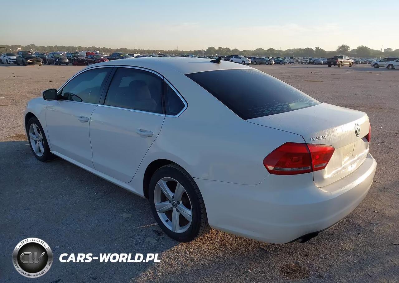 2014 Volkswagen Passat 1.8T Se VIN:1VWBS7A31EC115617 - 3