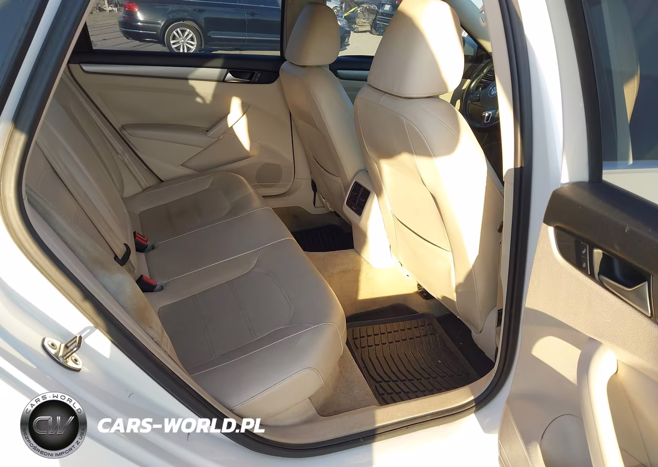 2014 Volkswagen Passat 1.8T Se VIN:1VWBS7A31EC115617 - 8