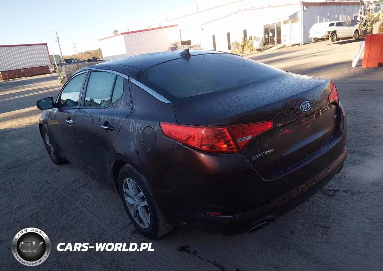 2012 Kia Optima Lx VIN:5XXGM4A71CG035784 - 3