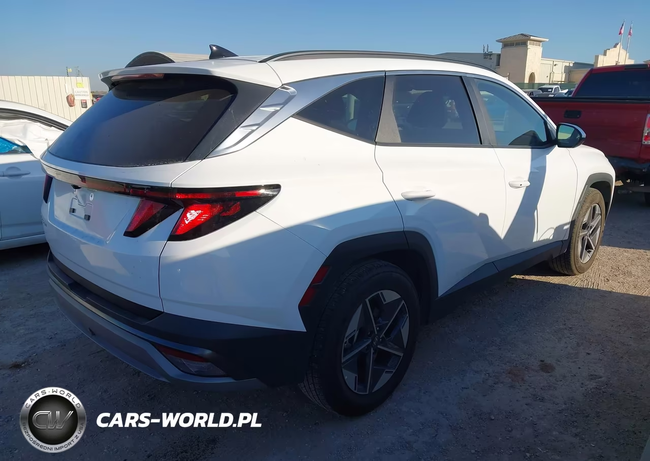 2026 Hyundai Tucson Sel VIN:5NMJB3DE3TH734349 - 4