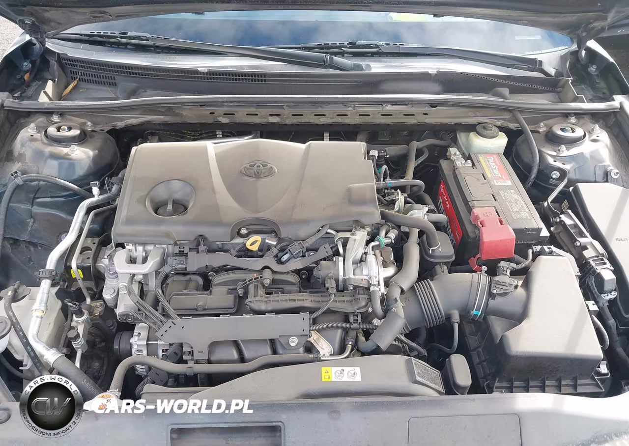2018 Toyota Camry Se VIN:4T1B11HK0JU639910 - 10