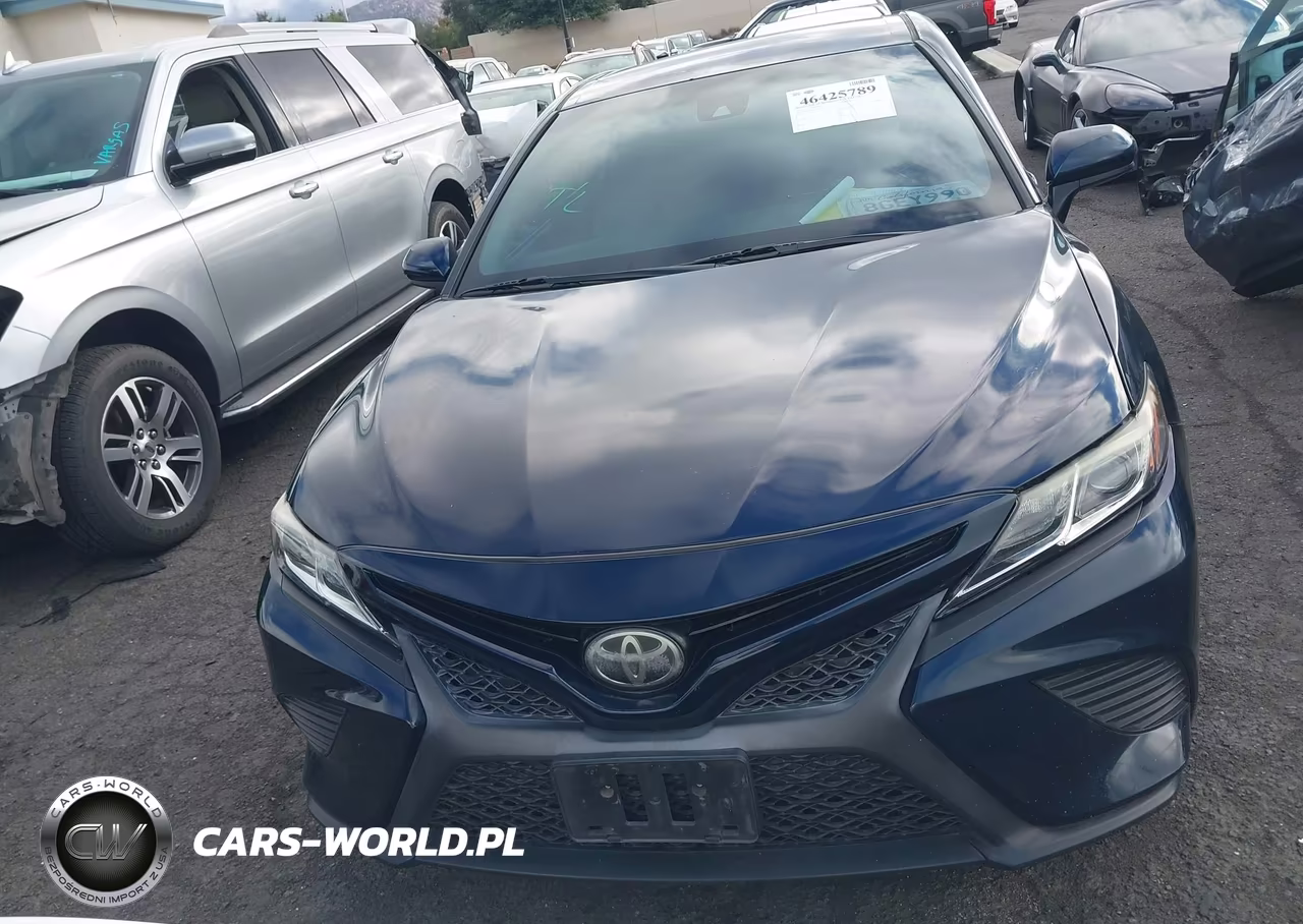 2018 Toyota Camry Se VIN:4T1B11HK0JU639910 - 12