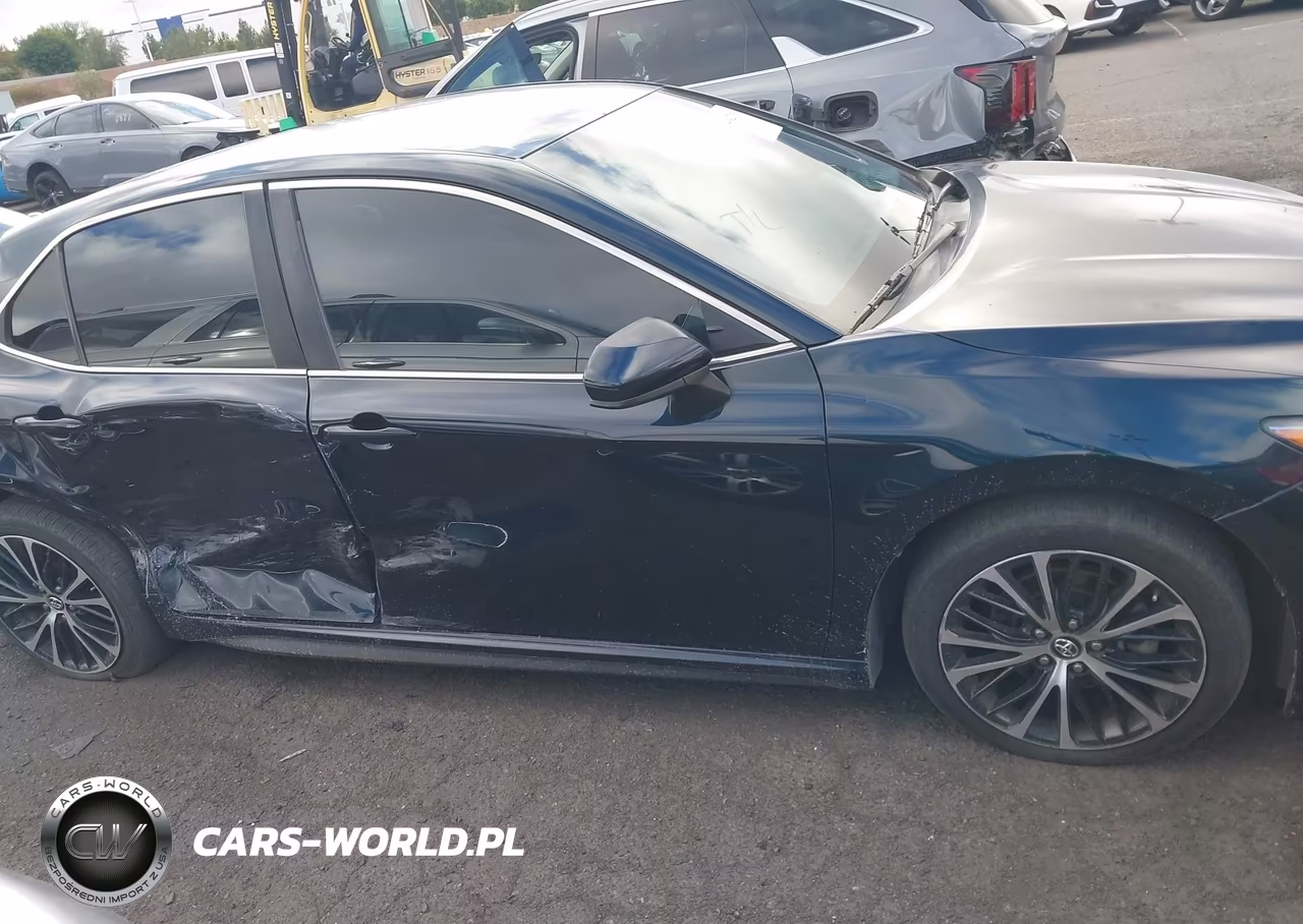 2018 Toyota Camry Se VIN:4T1B11HK0JU639910 - 13
