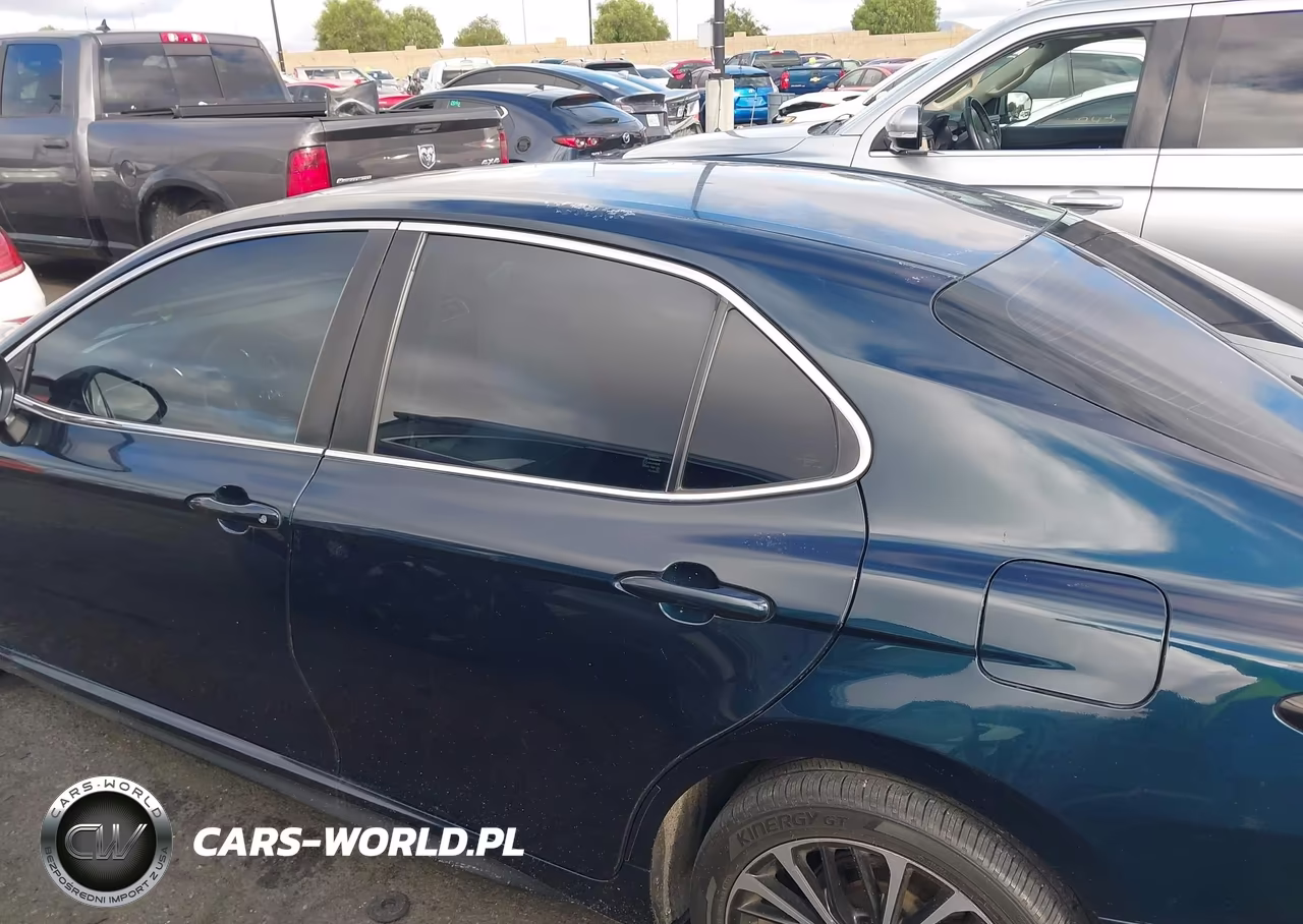 2018 Toyota Camry Se VIN:4T1B11HK0JU639910 - 14