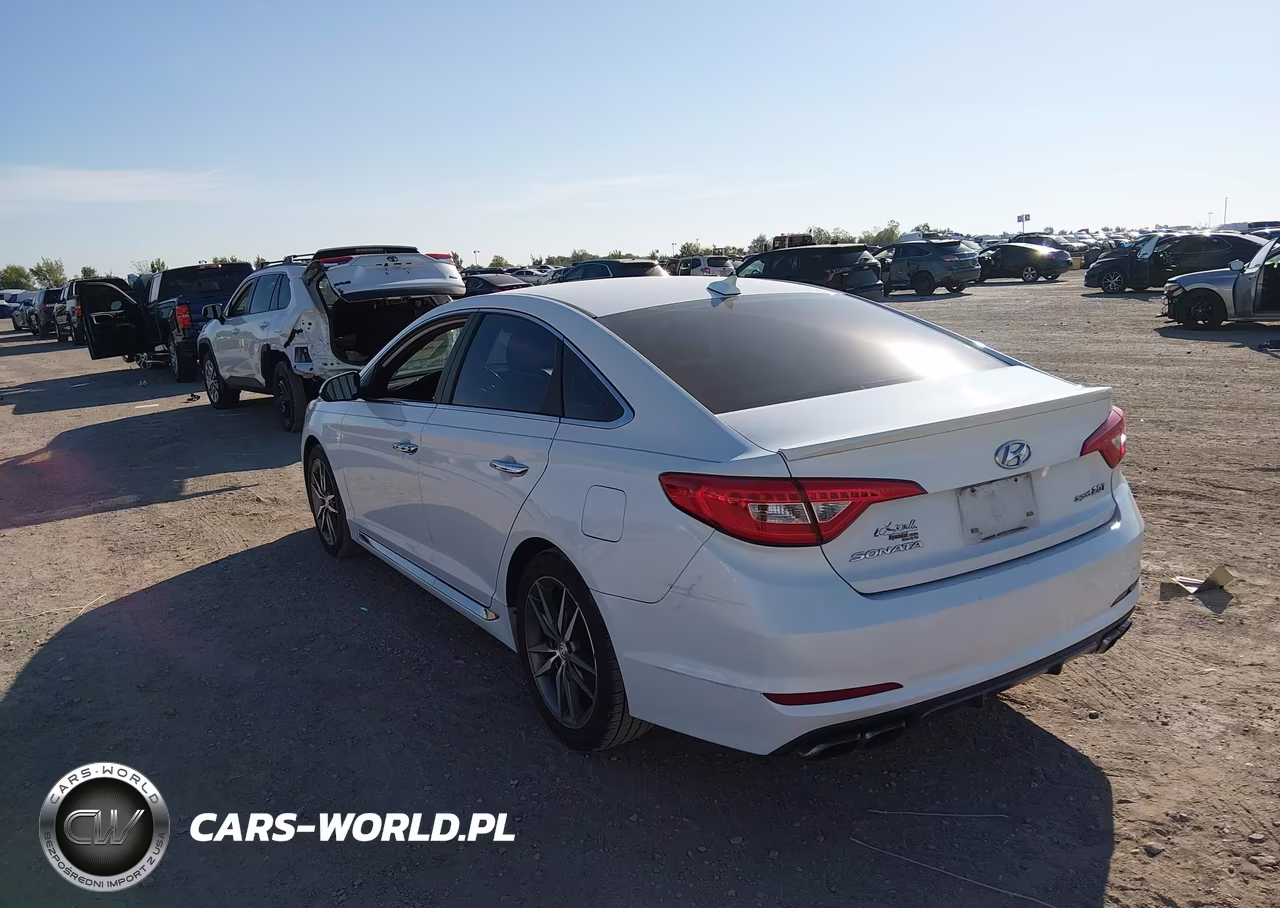 2015 Hyundai Sonata Sport 2.0T VIN:5NPE34AB5FH075535 - 3