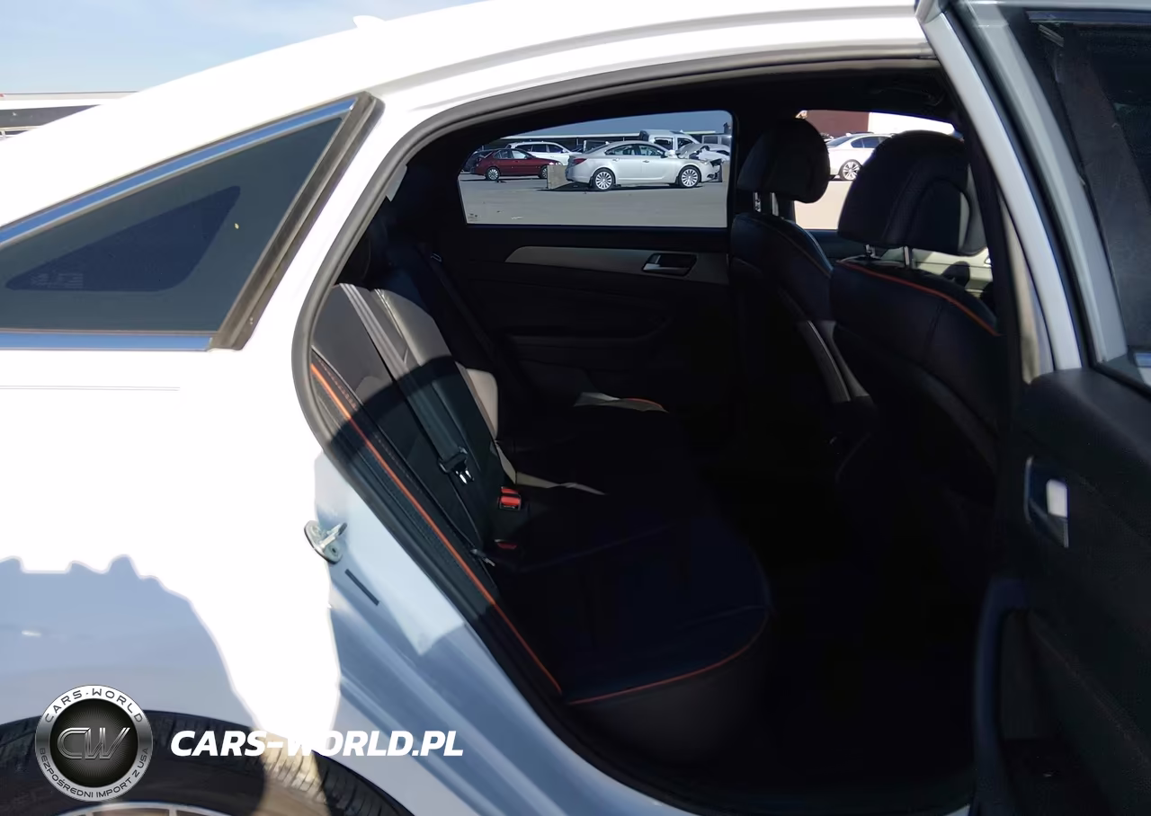 2015 Hyundai Sonata Sport 2.0T VIN:5NPE34AB5FH075535 - 8