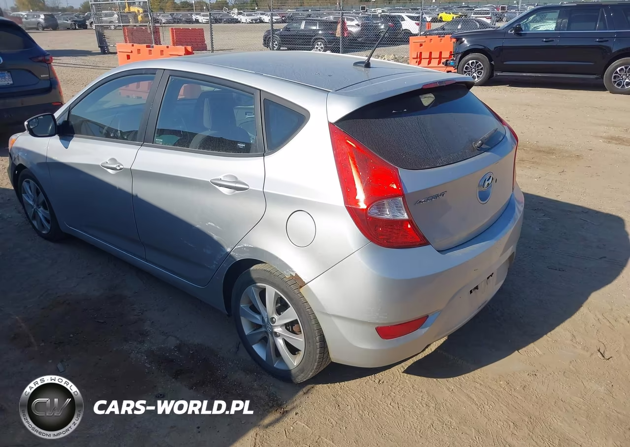 2014 Hyundai Accent Se VIN:KMHCU5AE5EU194593 - 3