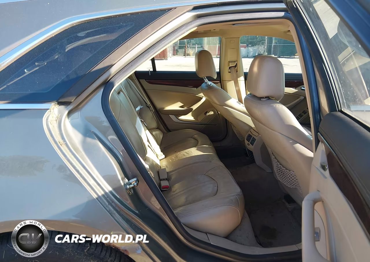2010 Cadillac Cts Luxury VIN:1G6DG8EG1A0136997 - 8