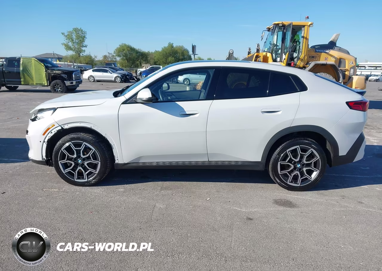 2026 BMW X2 xDrive28I VIN:WBX63GM0XT5466226 - 14