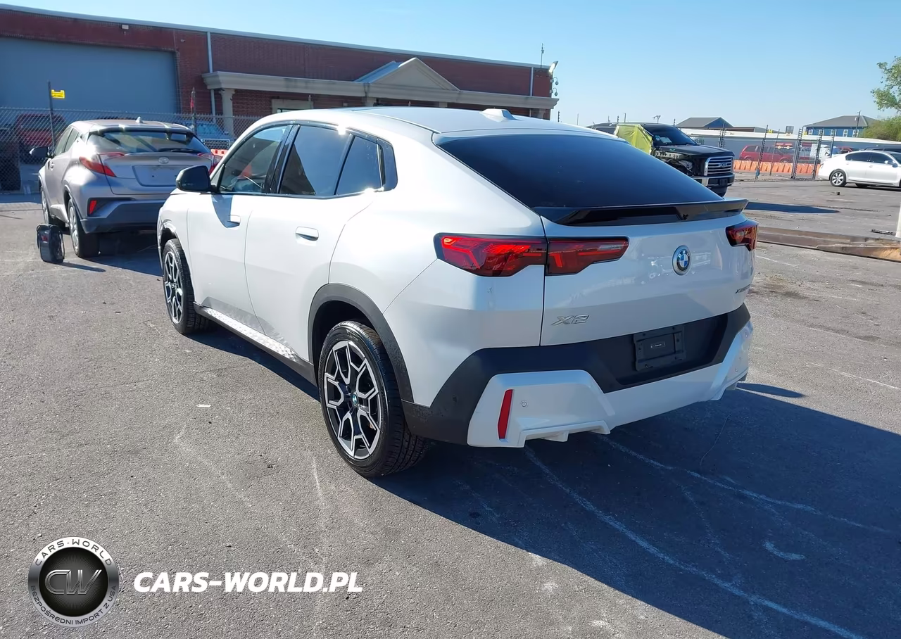 2026 BMW X2 xDrive28I VIN:WBX63GM0XT5466226 - 3