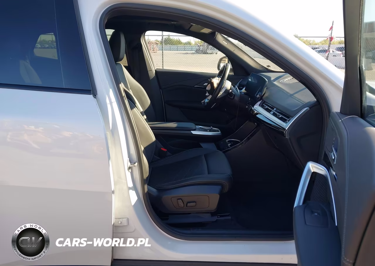 2026 BMW X2 xDrive28I VIN:WBX63GM0XT5466226 - 5
