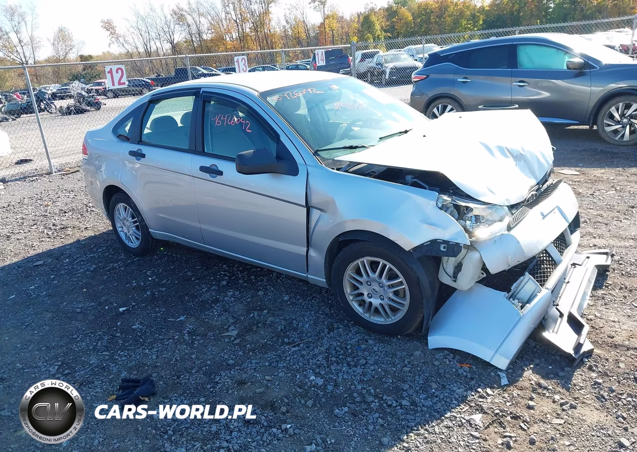2011 Ford Focus Se VIN:1FAHP3FN8BW176464 - 1
