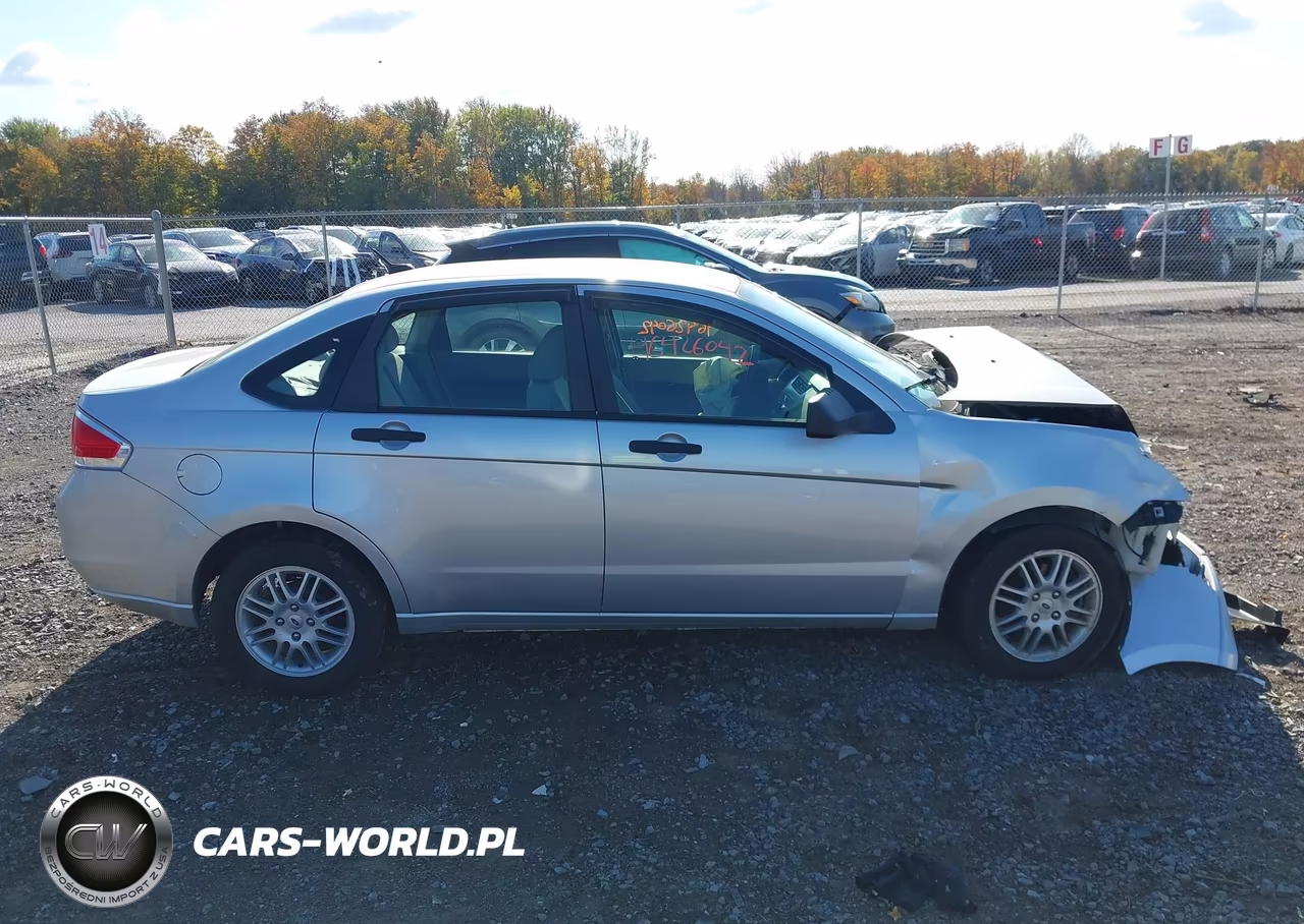 2011 Ford Focus Se VIN:1FAHP3FN8BW176464 - 13