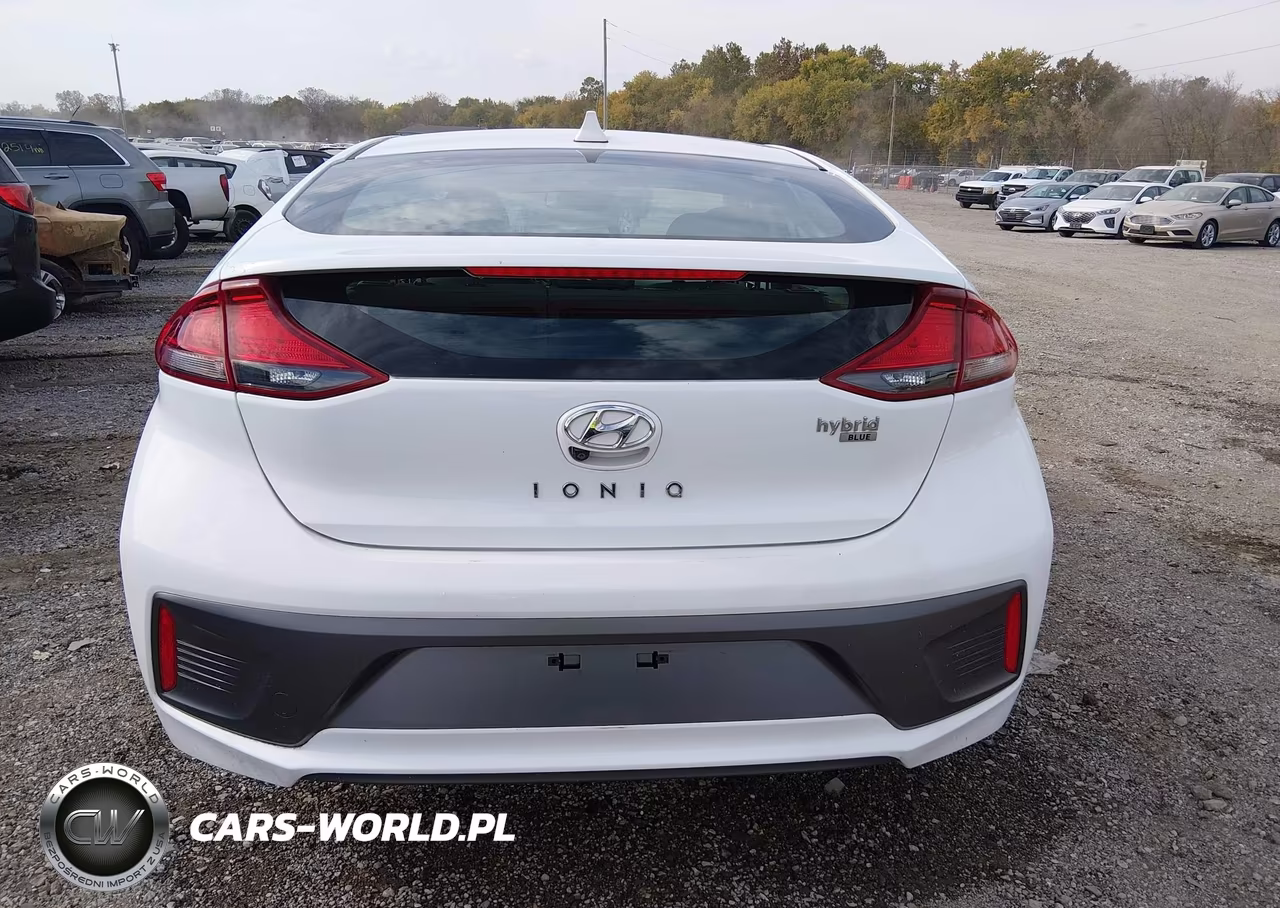 2020 Hyundai Ioniq Hybrid Blue VIN:KMHC65LC9LU231745 - 16