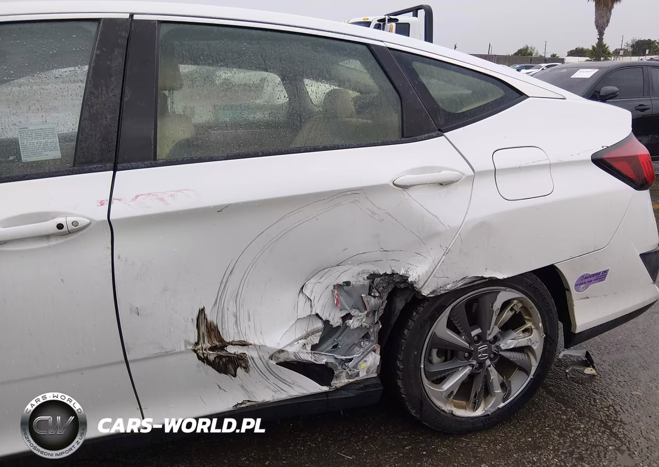 2018 Honda Clarity Plug-In Hybrid VIN:JHMZC5F14JC019287 - 6
