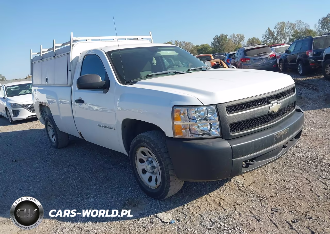 2007 Chevrolet Silverado 1500 Work Truck VIN:1GCEK14067Z582062 - 1