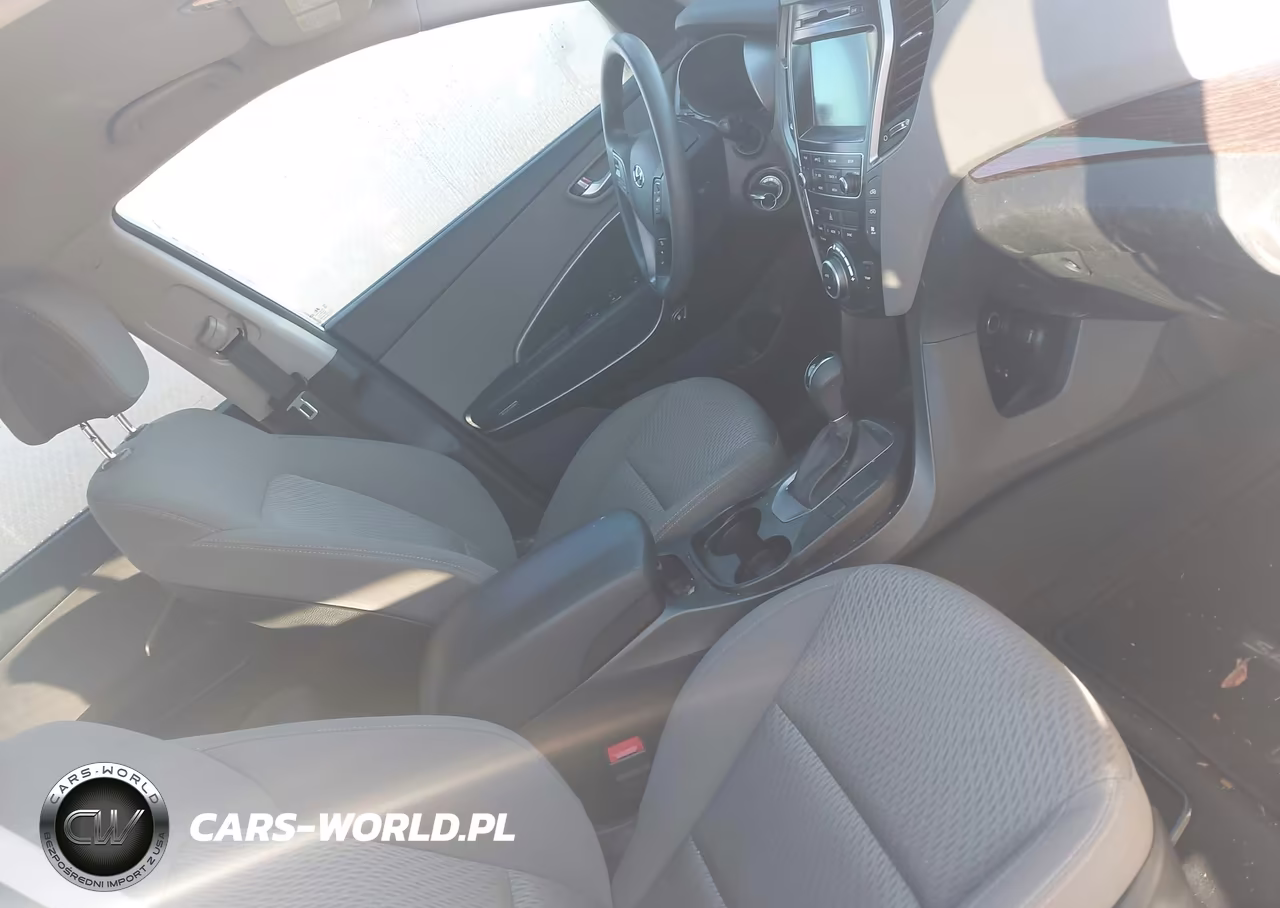 2017 Hyundai Santa Fe Se VIN:KM8SM4HF1HU165620 - 5