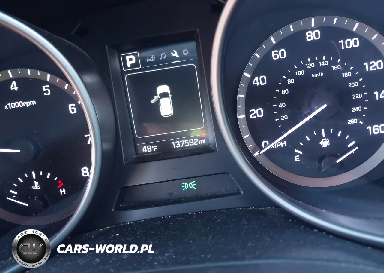 2017 Hyundai Santa Fe Se VIN:KM8SM4HF1HU165620 - 7